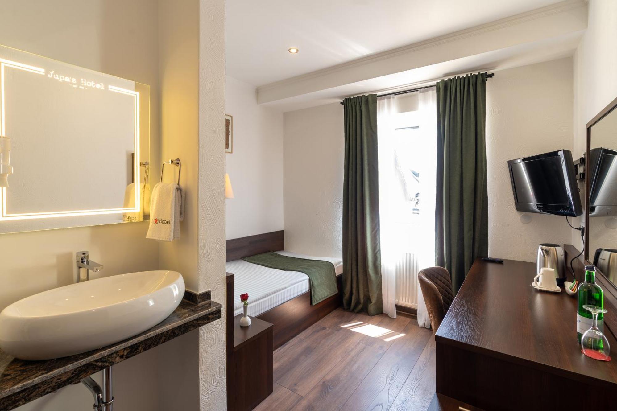 Jupa'S Hotel 뒤셀도르프 외부 사진